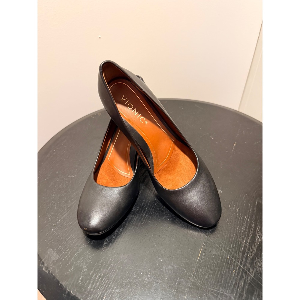 Vionic Mariana Black Leather Block Heel Pumps Womens Size 7 Almond Toe Shoes - Picture 11 of 11